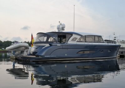 Holterman Commander 54 voor een Gala V330